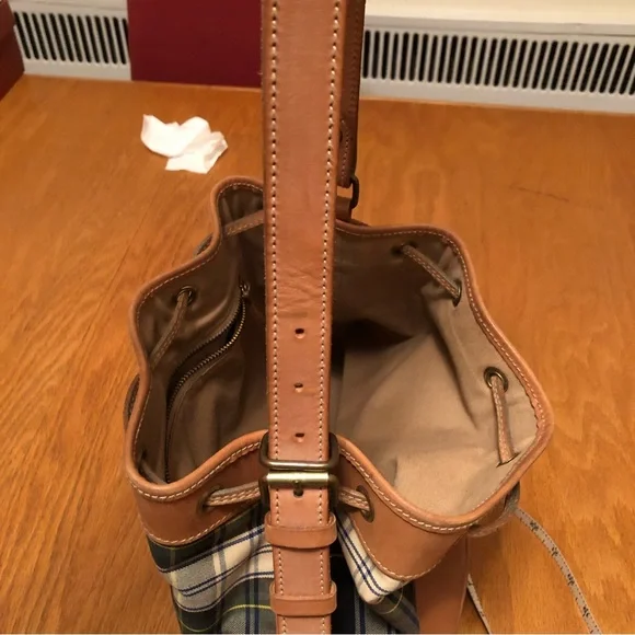 Ralph Lauren polo blackwatch plaid bucket bag - Picture 14 of 16